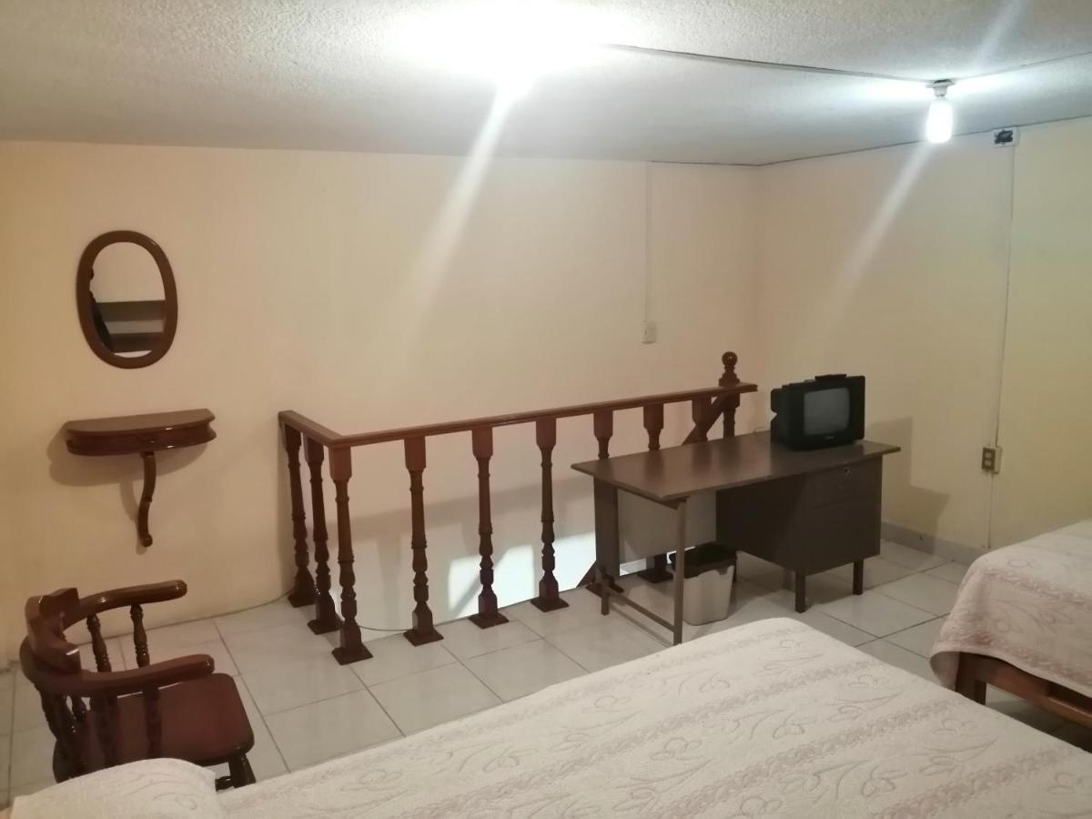 Hotel Jardin Mineral de Angangueo Екстериор снимка